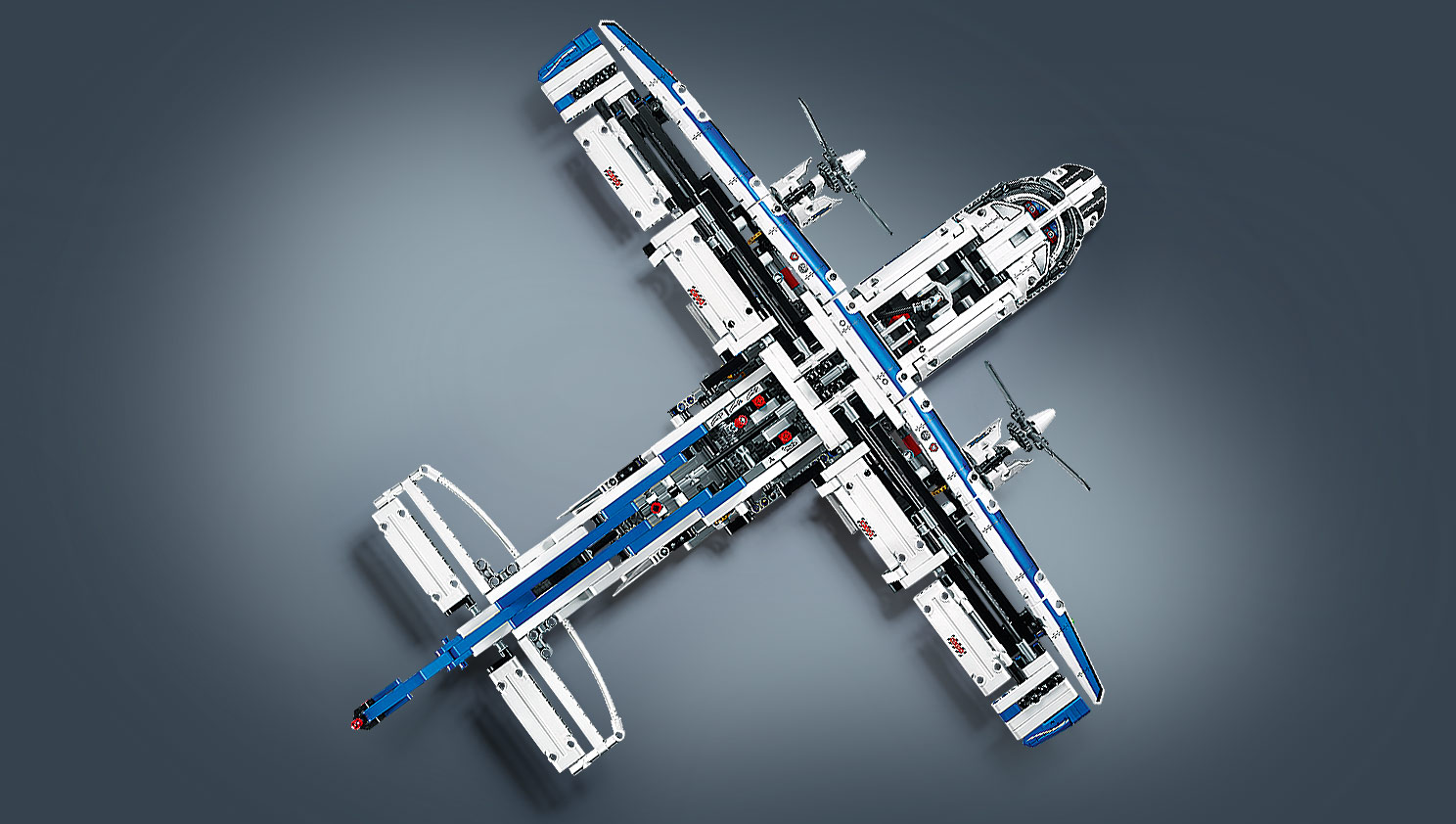 Lego Technic 42025 : l'avion cargo 42025_Additional-Image_04